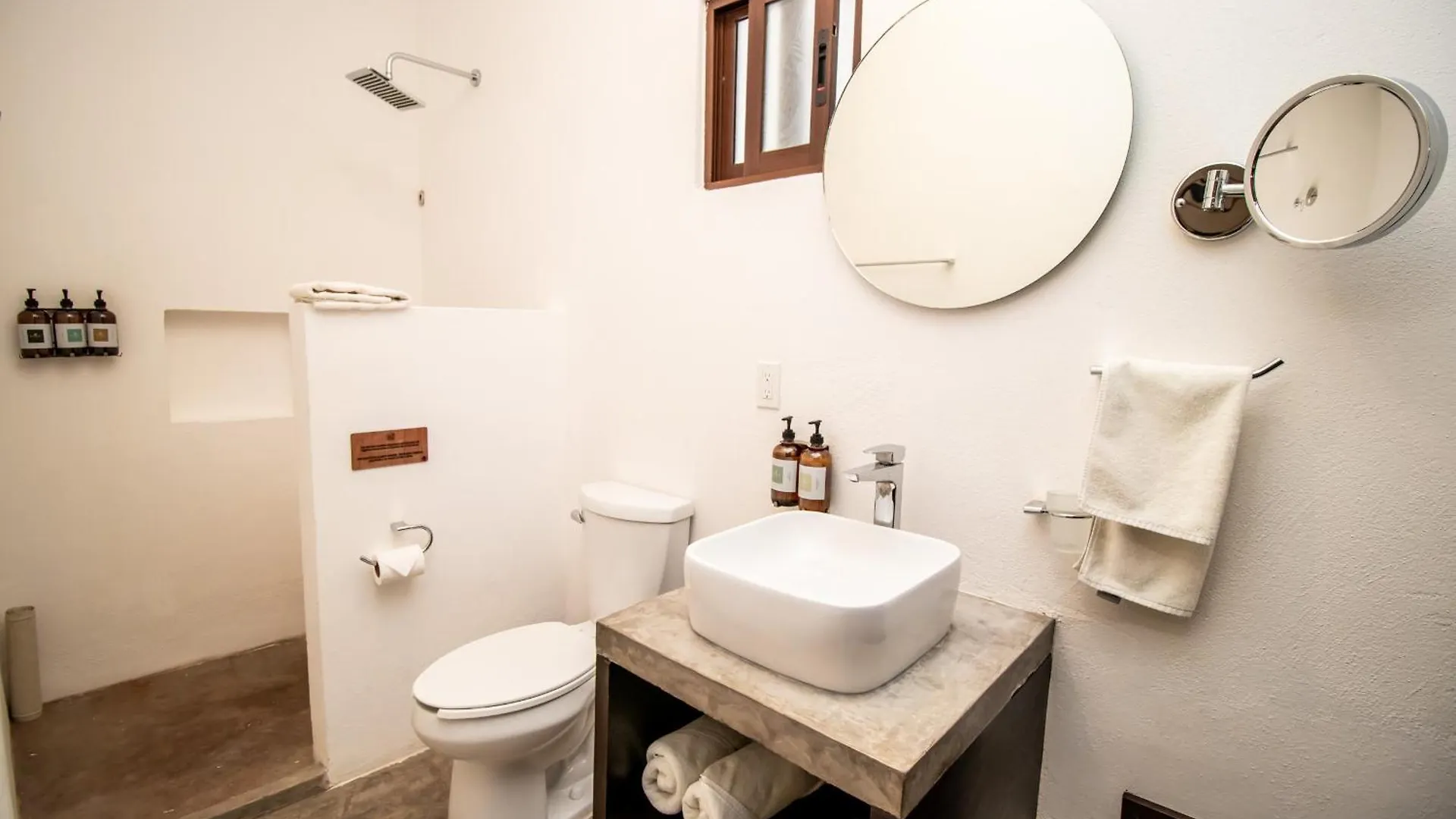 Hau Holbox, Oceanfront Boutique Hotel Mexico