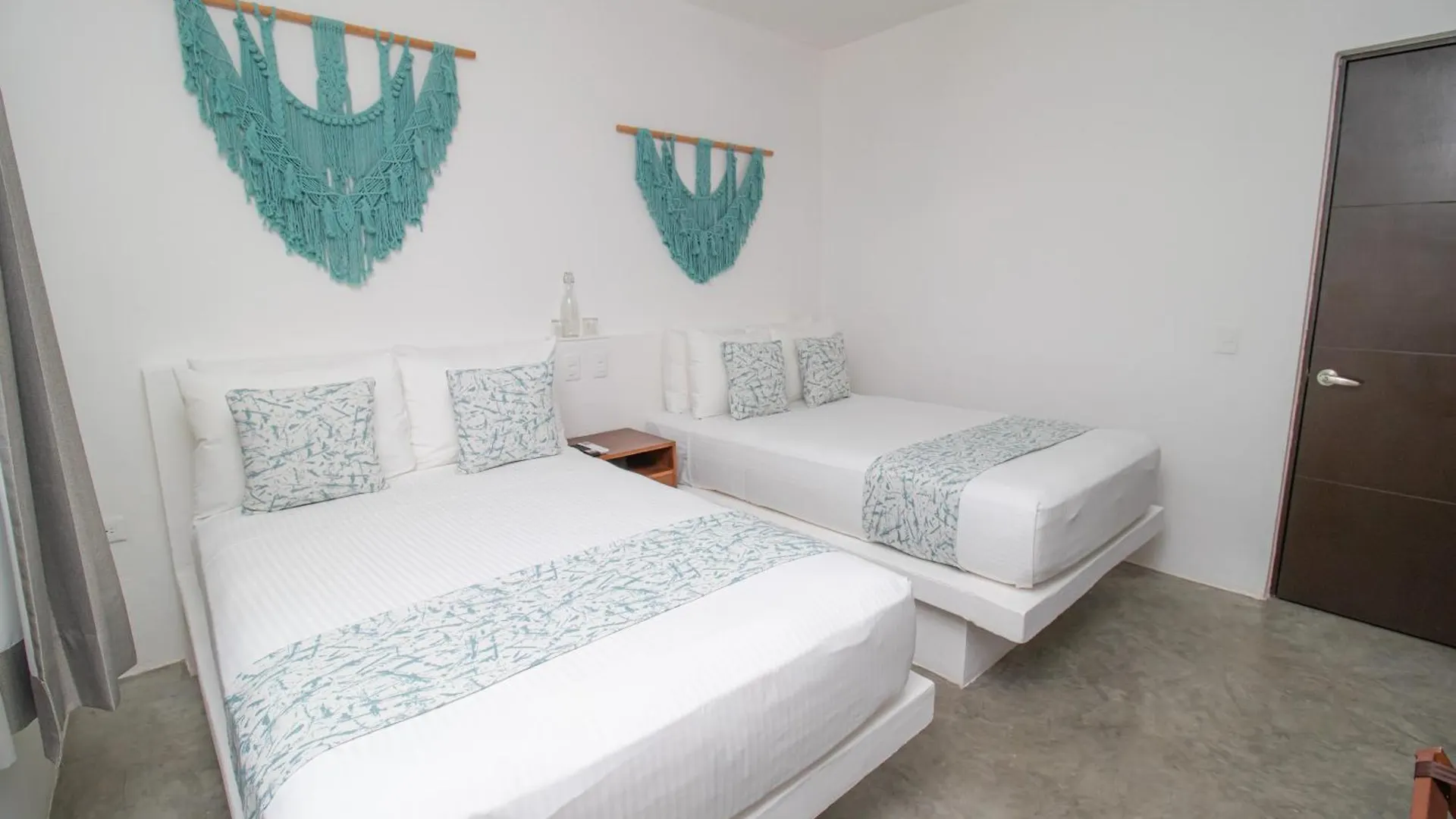 Hau Holbox, Oceanfront Boutique Hotel