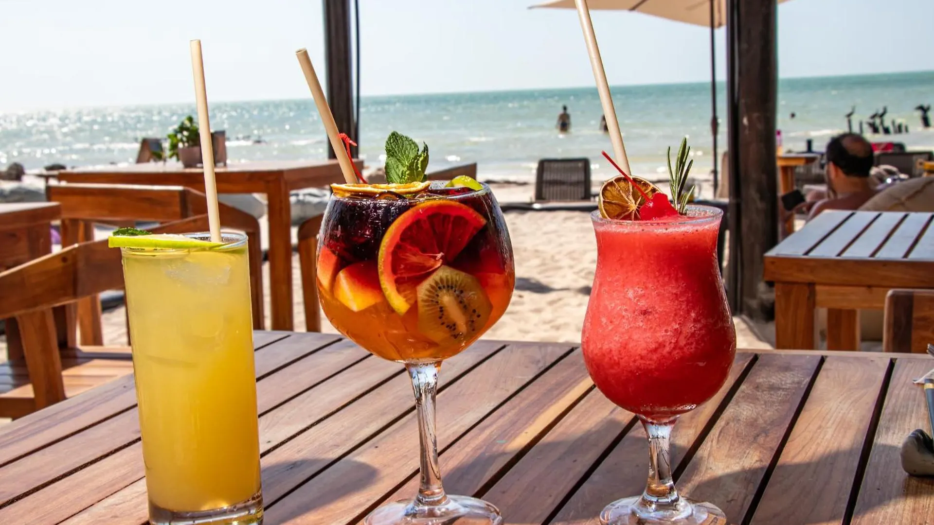 Hau Holbox, Oceanfront Boutique Hotel
