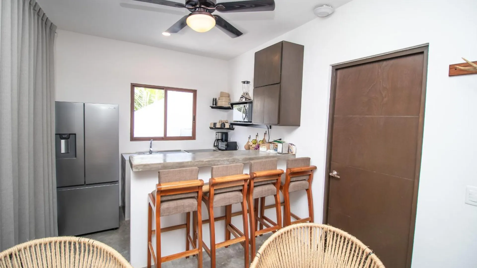 Hau Holbox, Oceanfront Boutique Hotel