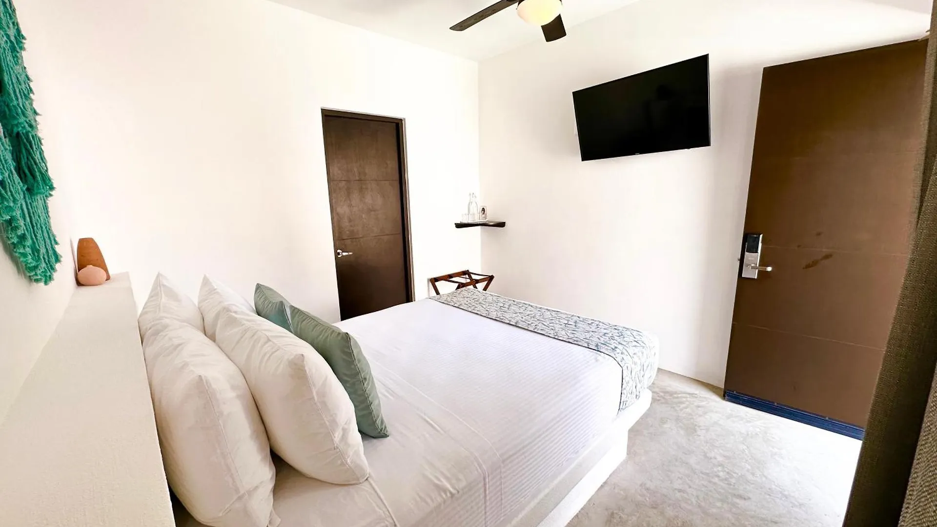 Hau Holbox, Oceanfront Boutique Hotel 4*, Isla Holbox