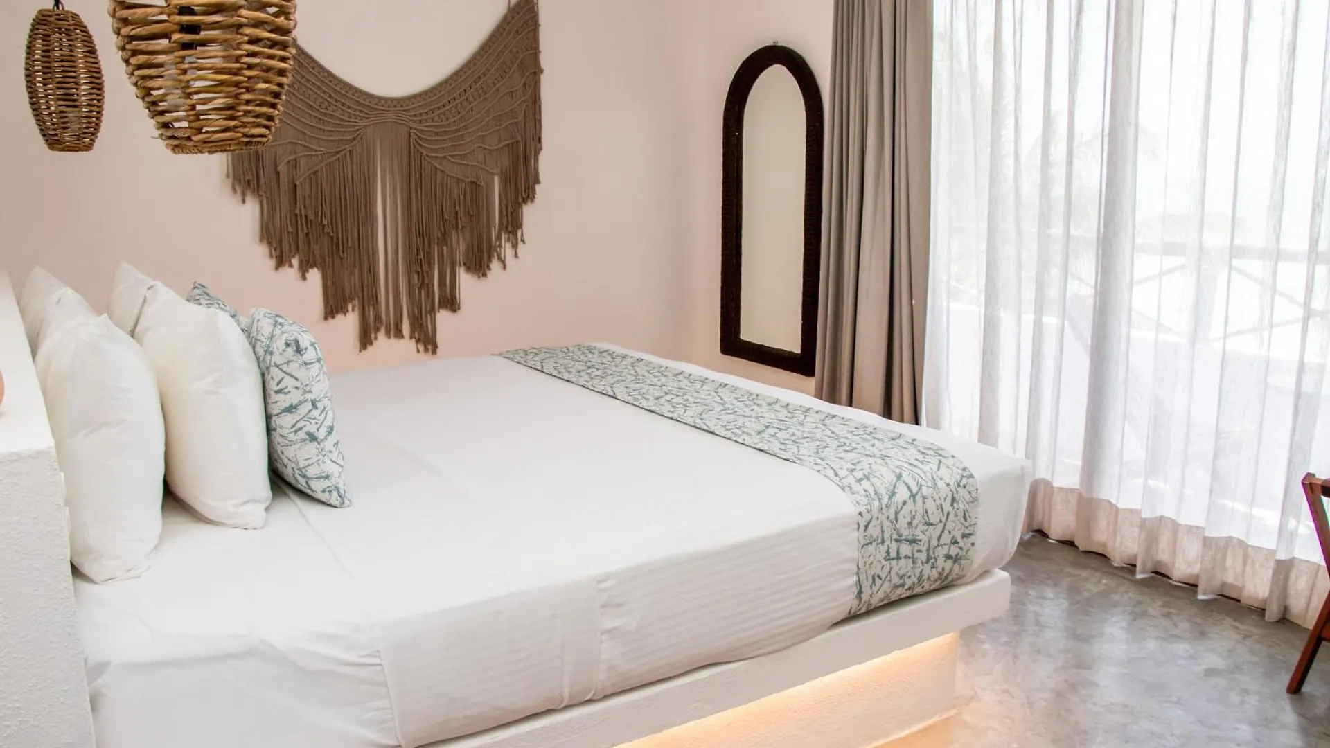 Hau Holbox, Oceanfront Boutique Hotel  Isla Holbox