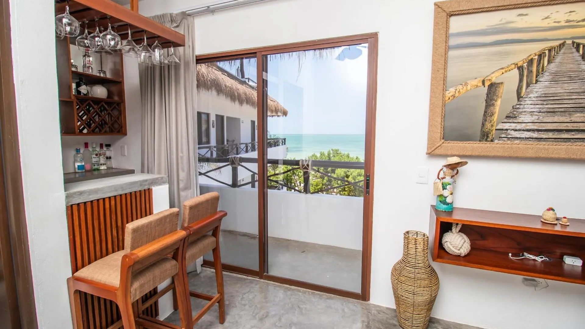 Hau Holbox, Oceanfront Boutique Hotel