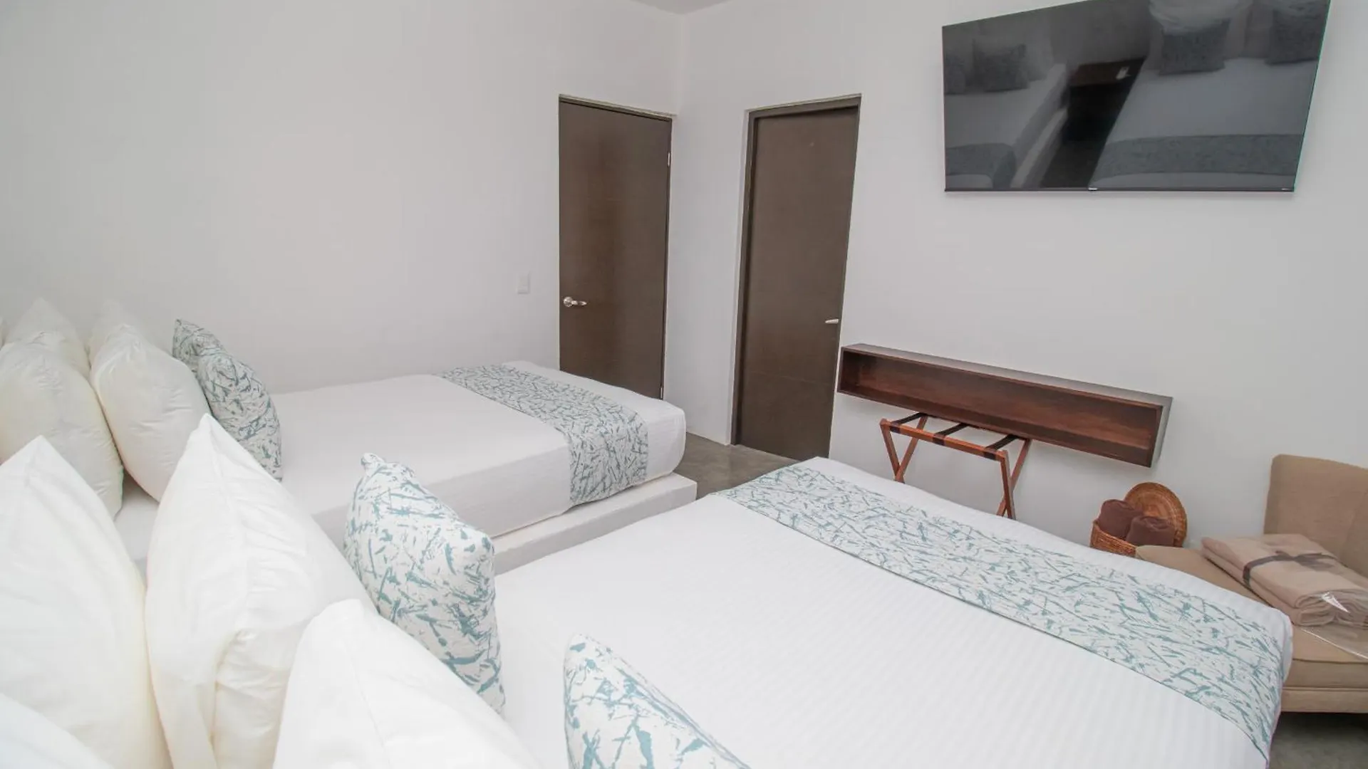 Hau Holbox, Oceanfront Boutique Hotel